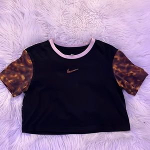 Nike black top